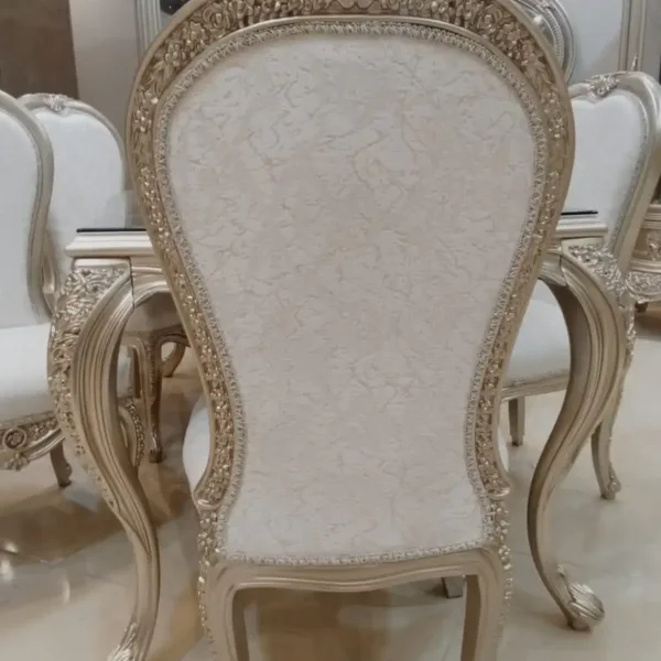أثاث فاخر