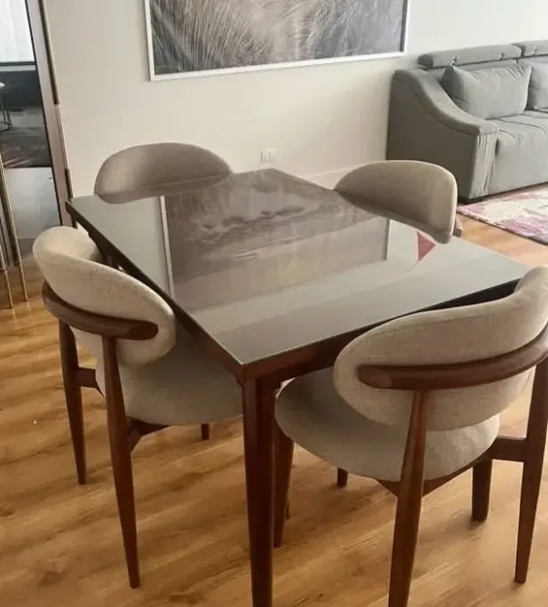 ترابيزة سفرة 4 كراسي