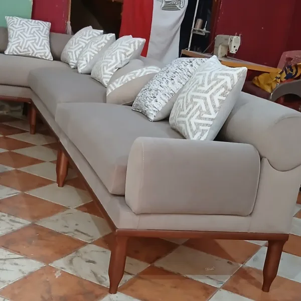 ركنة استقبال كبيرة