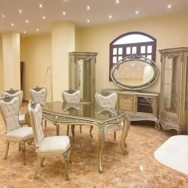 سفرة بتصميم كلاسيكي فاخر