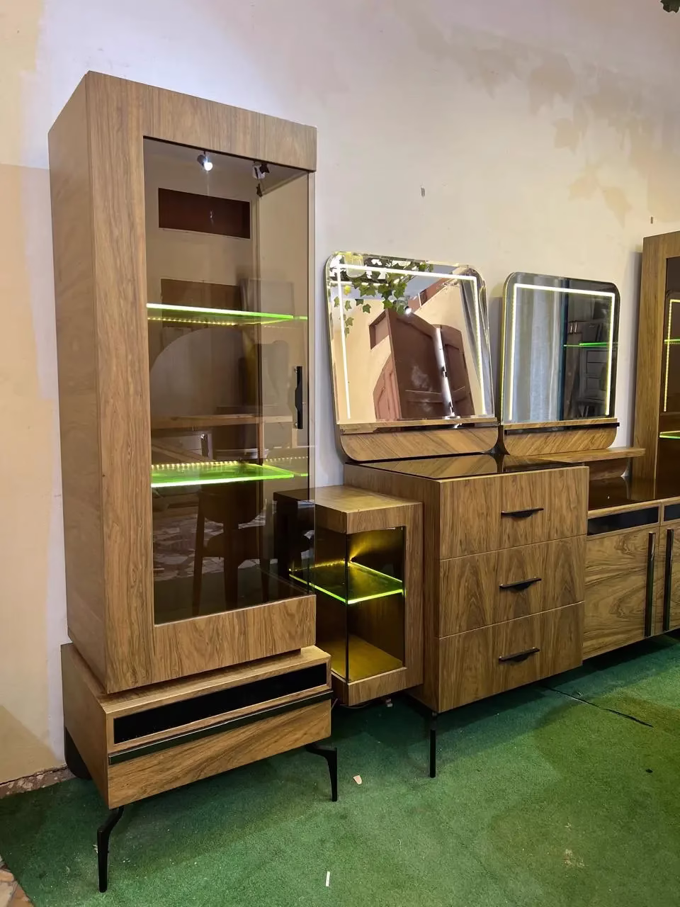 غرفة سفرة لمسة الفخامة 5 غرف سفرة كاملة مودرن