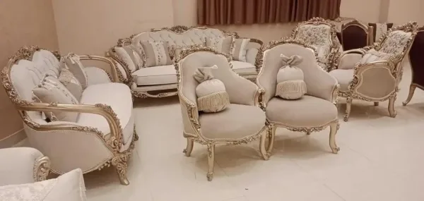 غرف معيشة كلاسيك