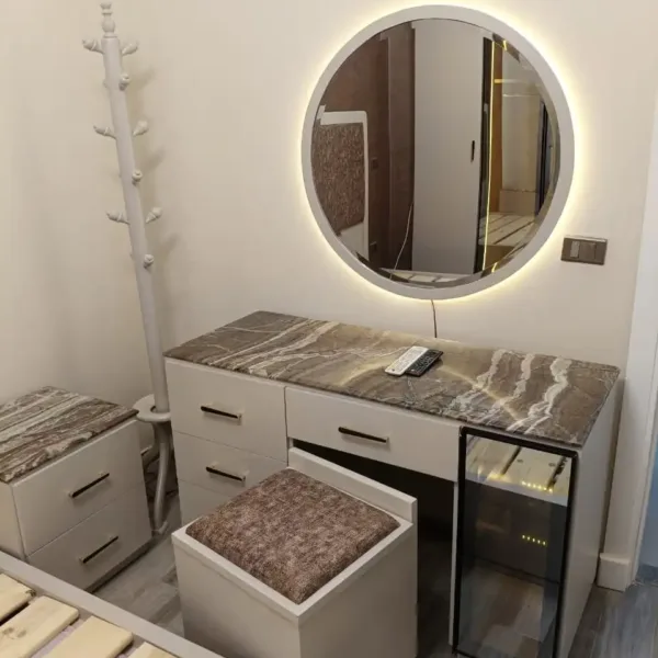 غرف نوم دريسنج مودرن