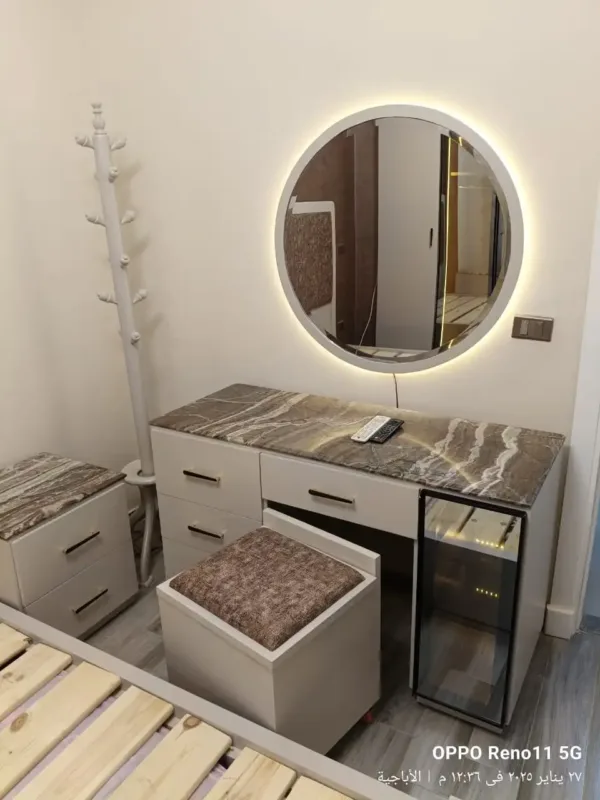 غرف نوم دريسنج مودرن