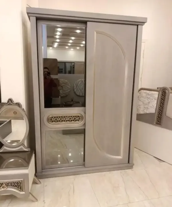 غرفة نوم رمادي