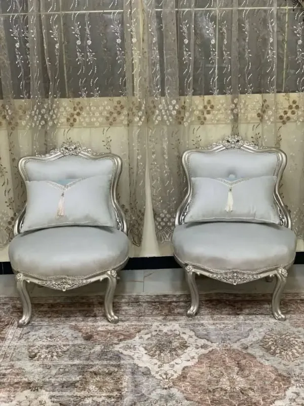 ⁦صالون عصري بتفاصيل كلاسيكية⁩ - الصورة ⁦4⁩