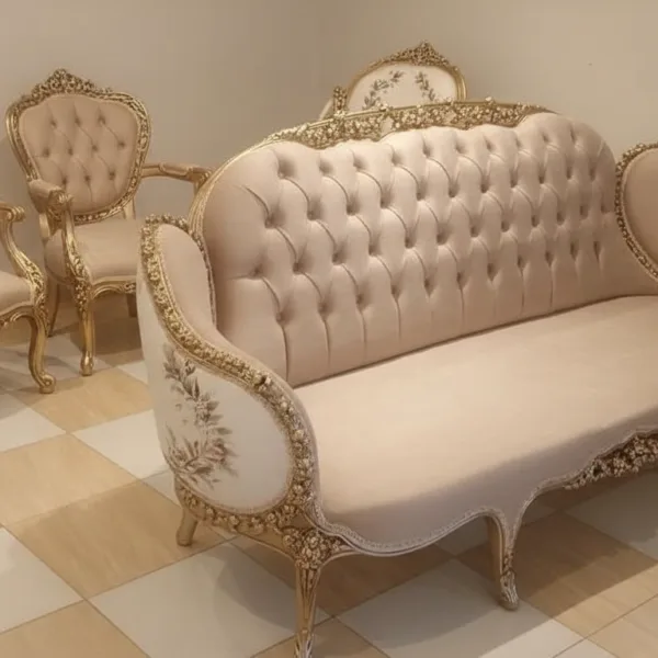 العرش الذهبي صالون كلاسيك