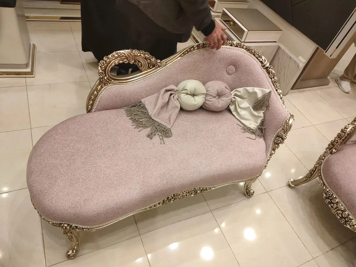 بيور إليجانس صالون كلاسيك 4 بيور إليجانس صالون كلاسيك - الصورة 4