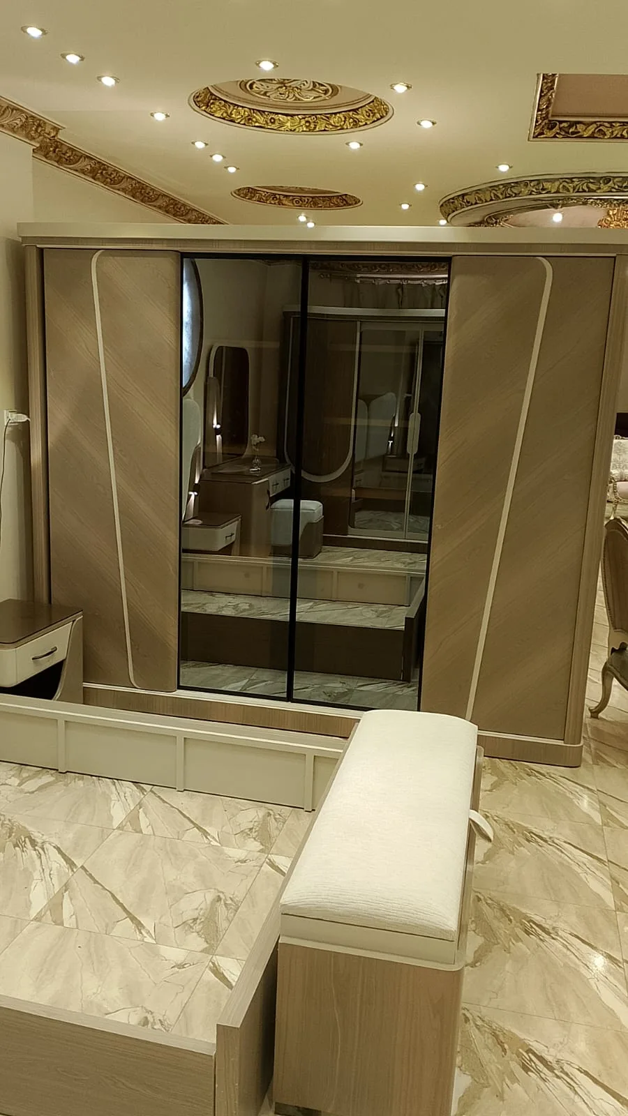 فيفا إليجانس غرفة نوم عصرية 2 فيفا إليجانس غرفة نوم عصرية - الصورة 2